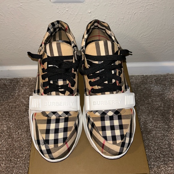 Worn a couple times, size 45- US 11 serious offer - Picture 2 of 6